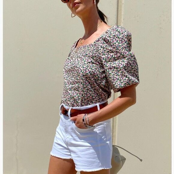 ✨ H&M Ditsy Floral Puff Sleeve Blouse✨ - Picture 4 of 14